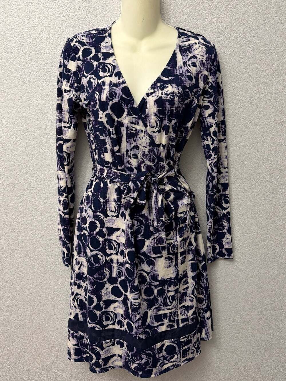 Simply Vera Wang Purple & White Abstract Long Sleeve Faux Wrap Dress